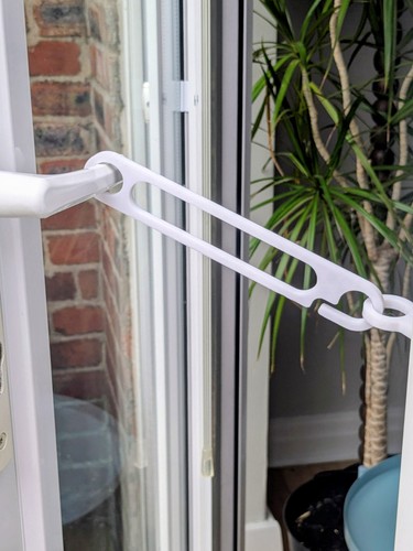 French door stay open - door,